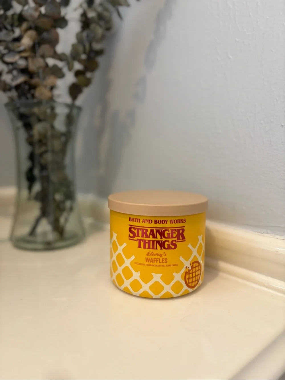 Bath & Body Works Stranger Things Eggo Waffles Body Cream - Yellow, Beige
